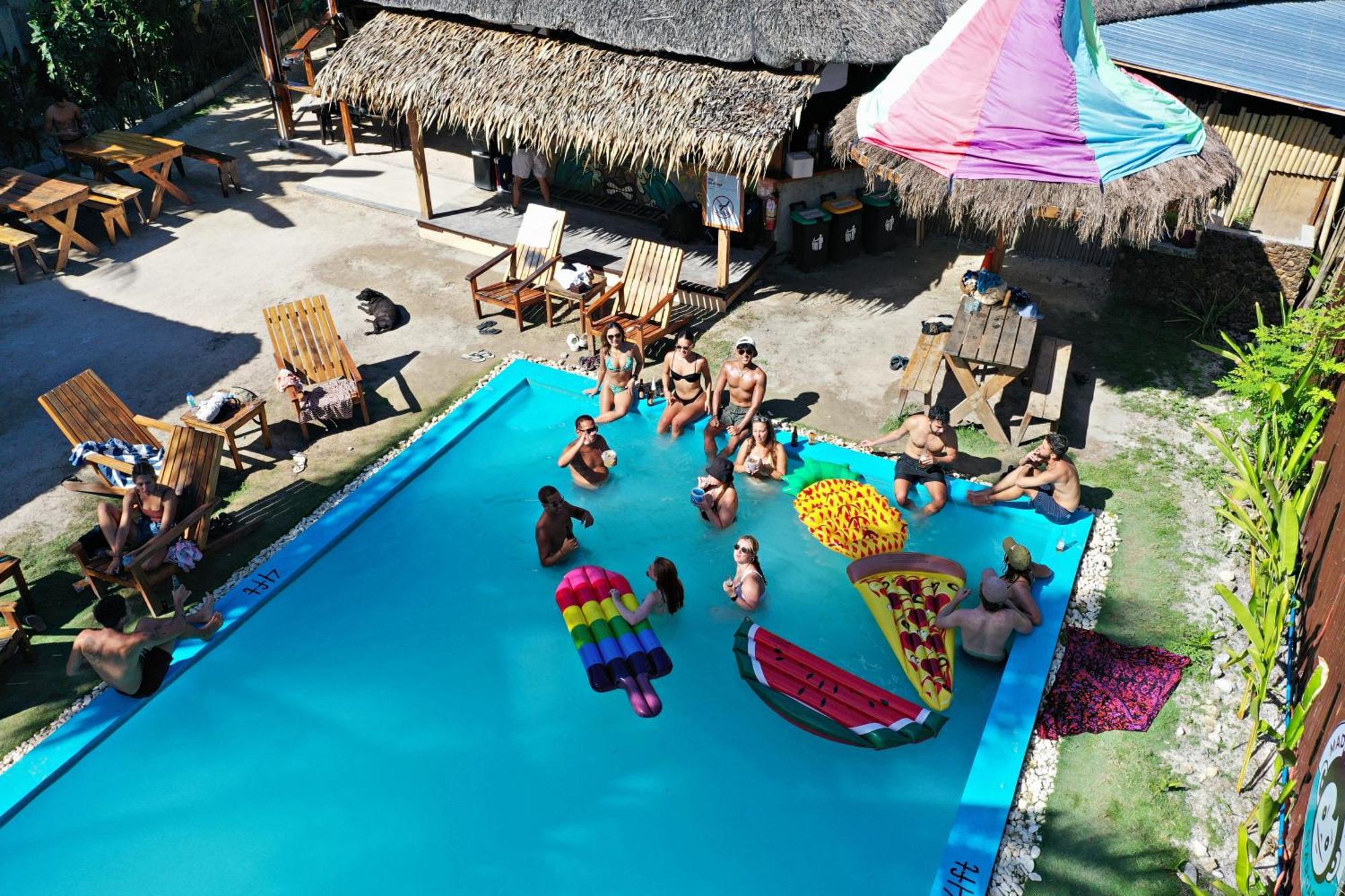 Mad Monkey Hostel Siargao (Adults Only) General Luna  Ngoại thất bức ảnh