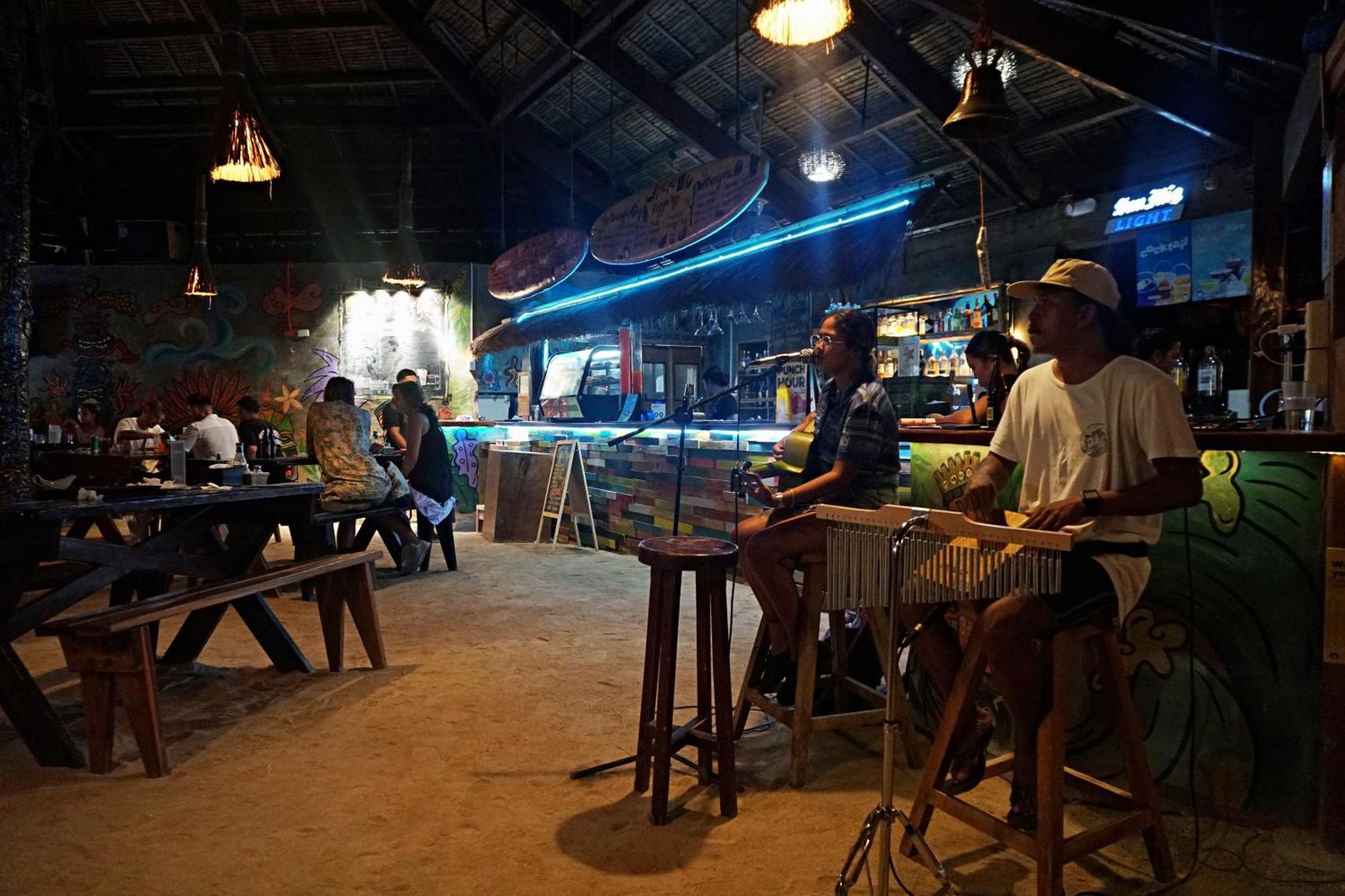 Mad Monkey Hostel Siargao (Adults Only) General Luna  Ngoại thất bức ảnh