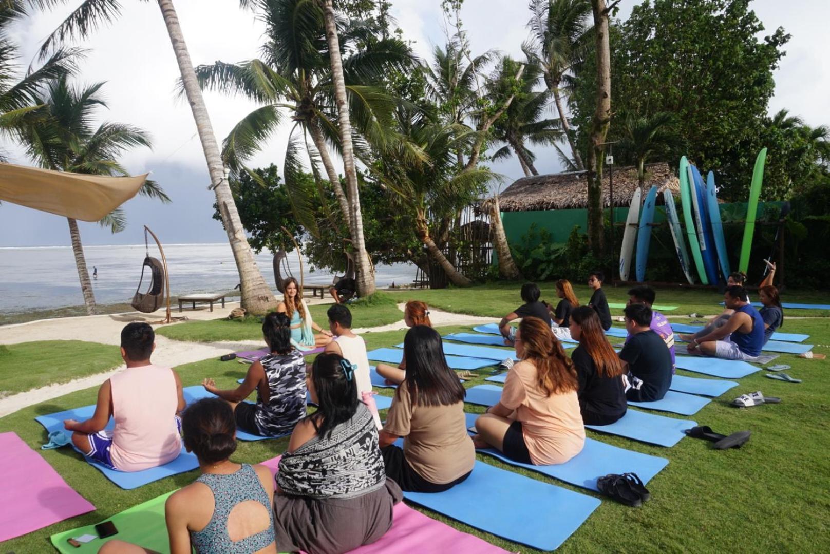 Mad Monkey Hostel Siargao (Adults Only) General Luna  Ngoại thất bức ảnh