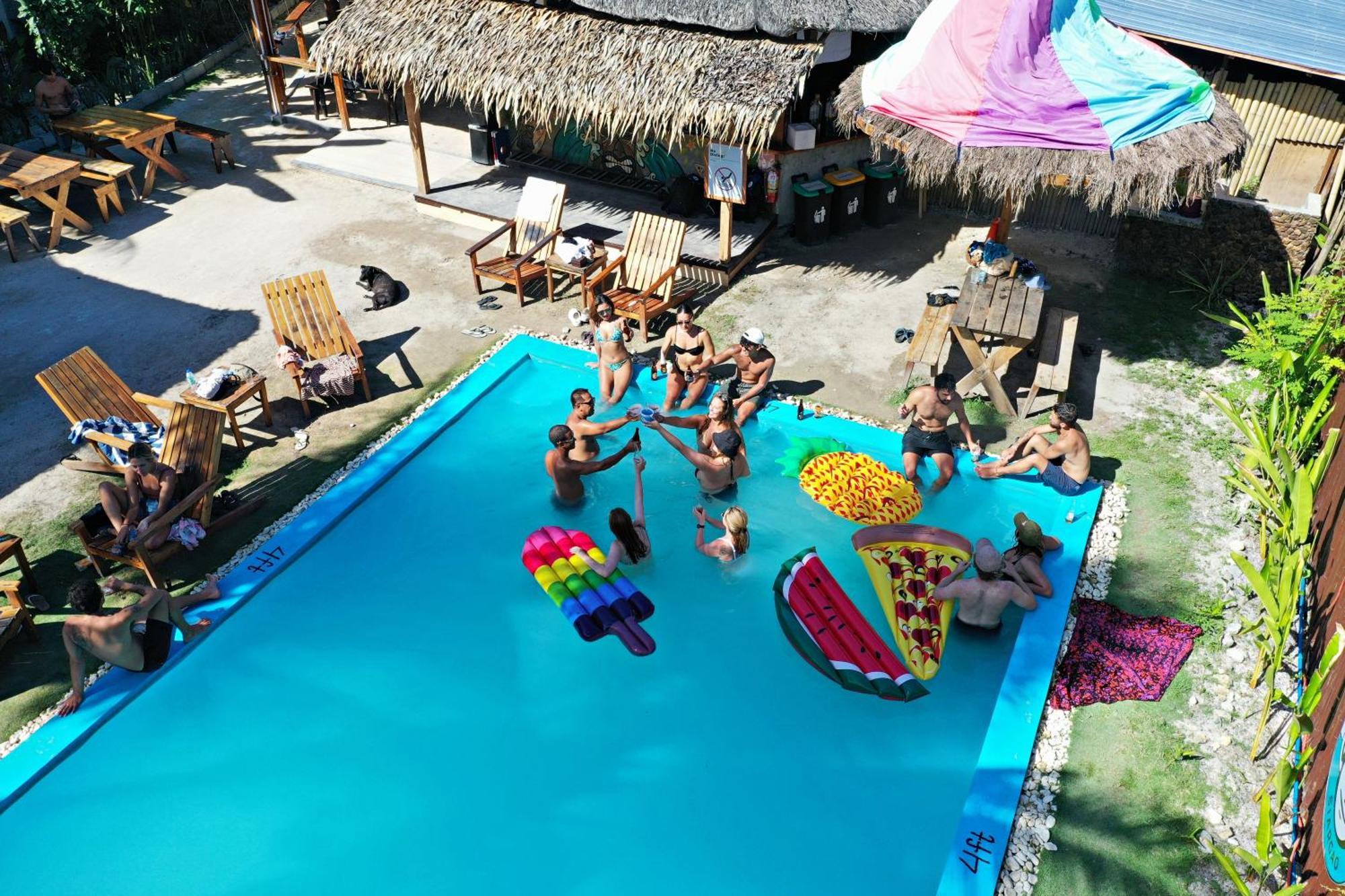 Mad Monkey Hostel Siargao (Adults Only) General Luna  Ngoại thất bức ảnh